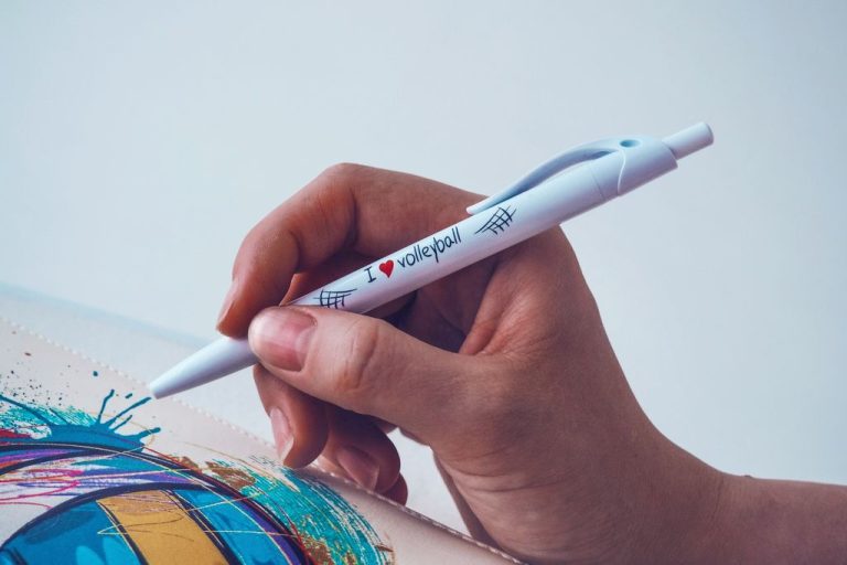 Ручка "Я люблю волейбол"