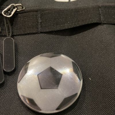 Значок светоотражающий «Футбольный мяч»