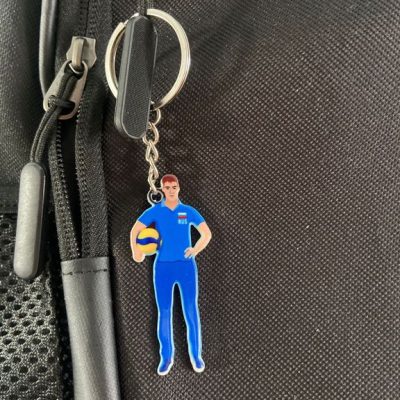 БРЕЛОК ТРЕНЕР ВОЛЕЙБОЛ МУЖЧИНА (МЕТАЛЛИЧЕСКИЙ ПЛОСКИЙ ДВУСТОРОННИЙ)