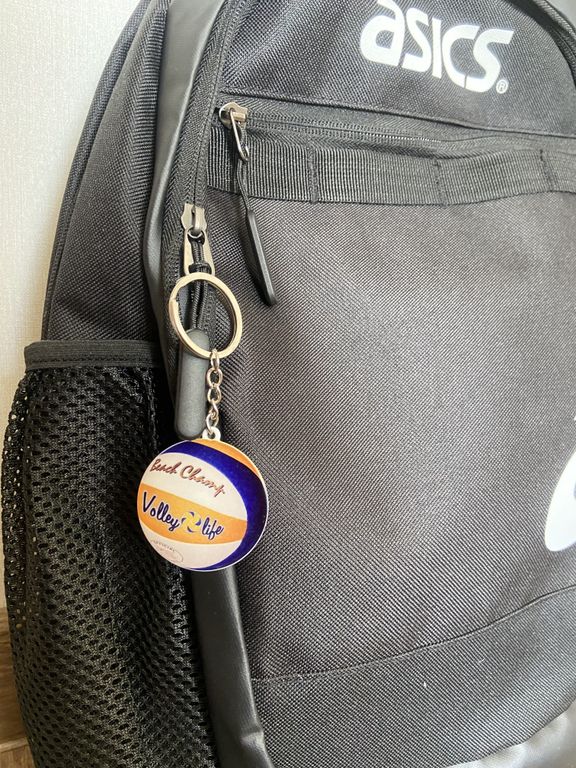 Брелок металлический двусторонний плоский «Мяч пляжный»