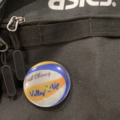 Значок светоотражатель «Волейбольный мяч пляжный»