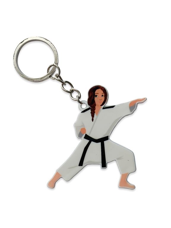 Брелок карате девушка (металлический плоский двусторонний)