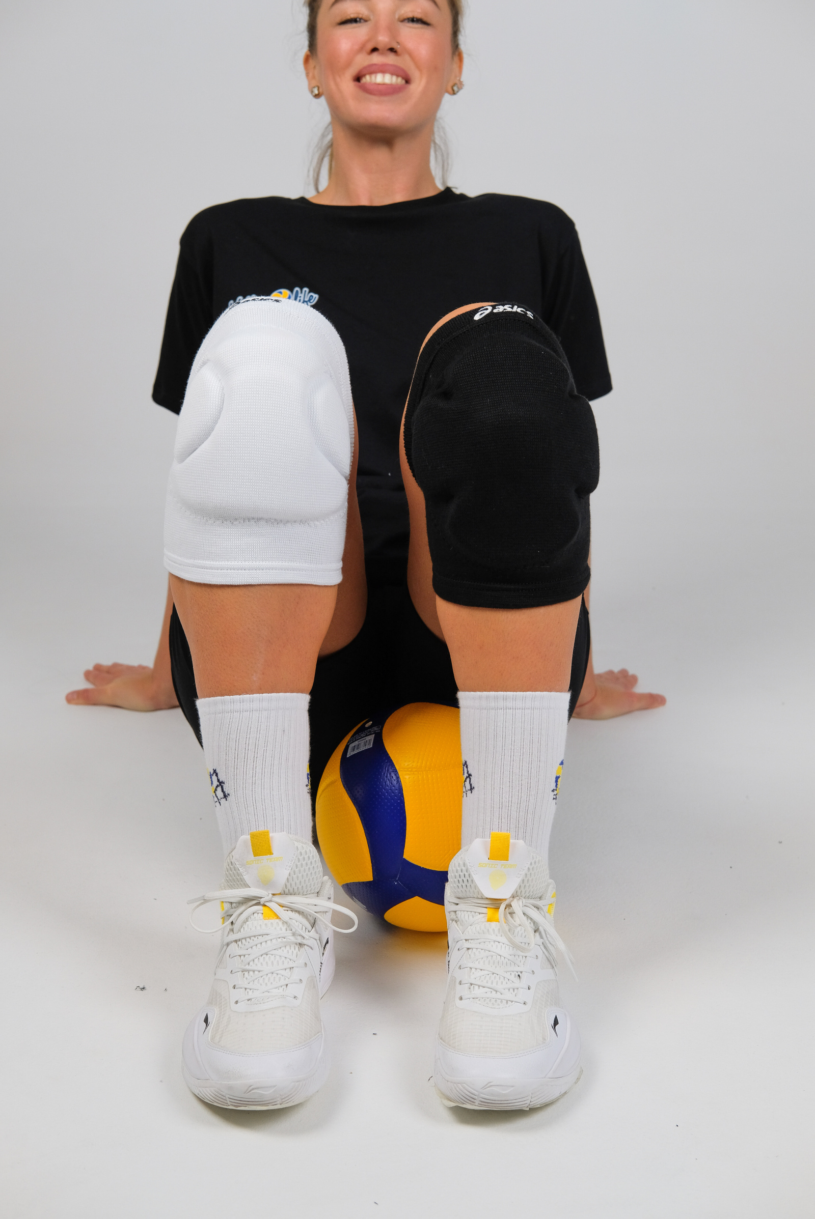 Наколенники для волейбола